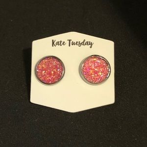 5/$20 pink round‎ sparkle stud earrings